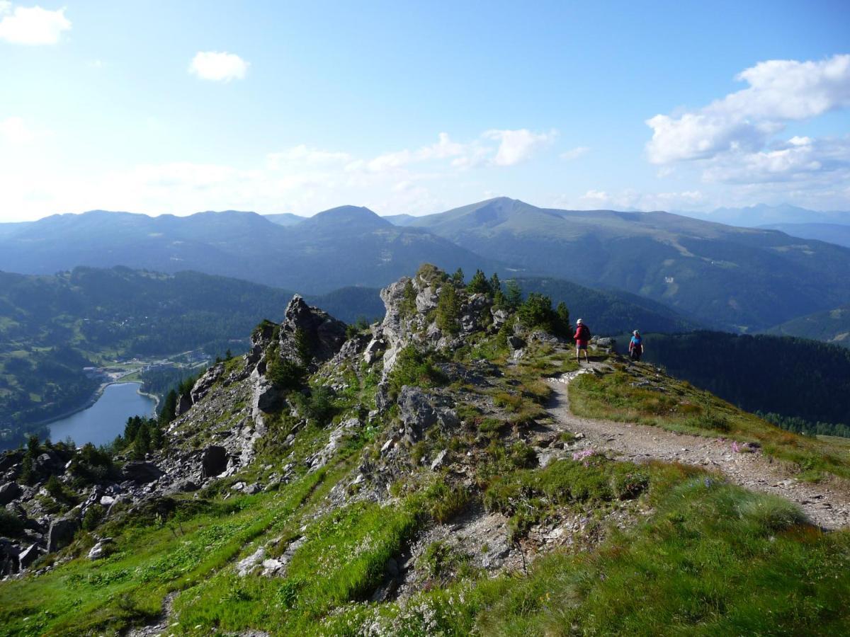 Auszeit Ferienhaus Fur 6 Personen ,Mit Grosser Terrasse Und Panoramablick, Turracher Hohe -A1 Haus 436 A Links- Luaran gambar